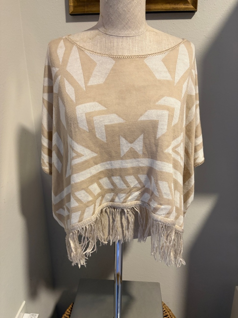 Love Always Beige Knit Top Size Small